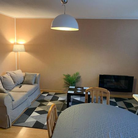 Beau T3 Place Parking, Vue Degagee Proche Centre Bagneres-de-Luchon Экстерьер фото