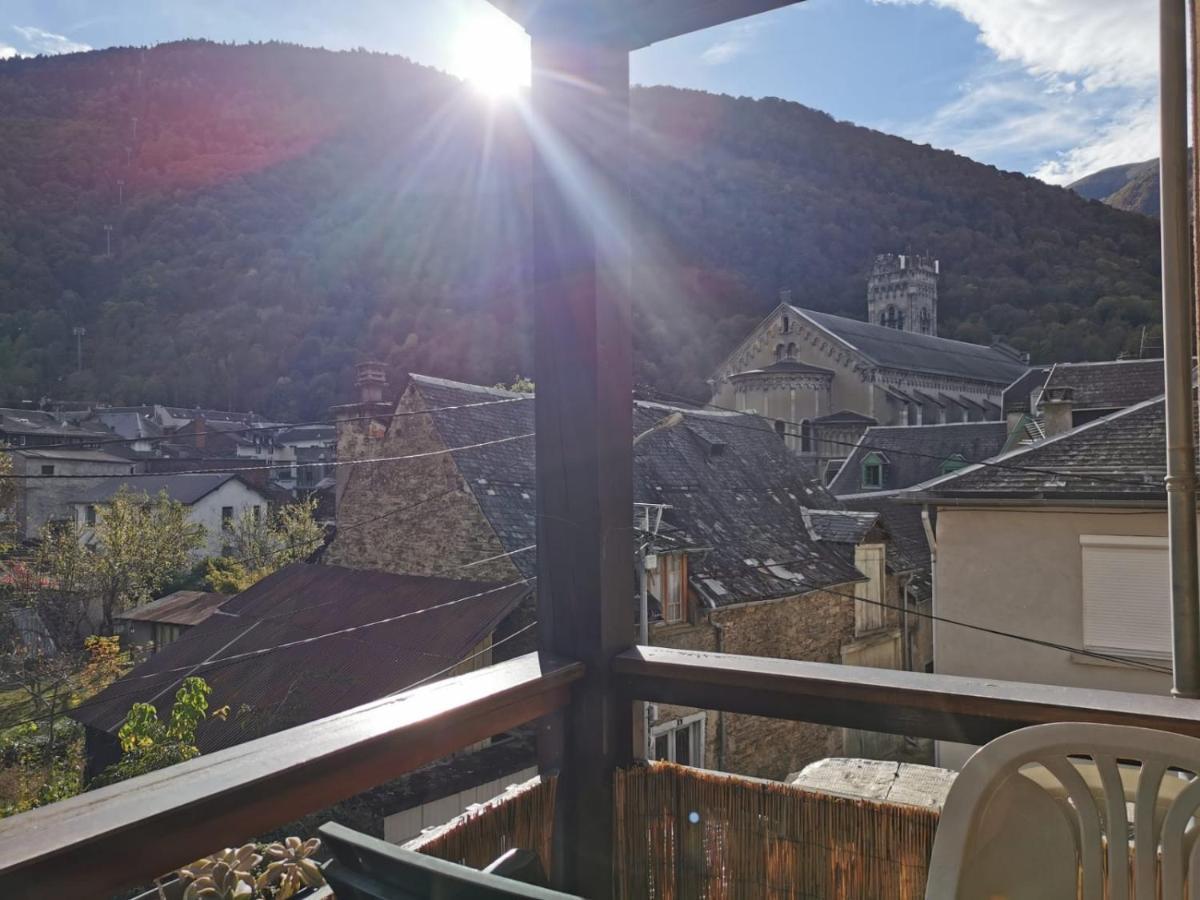 Beau T3 Place Parking, Vue Degagee Proche Centre Bagneres-de-Luchon Экстерьер фото